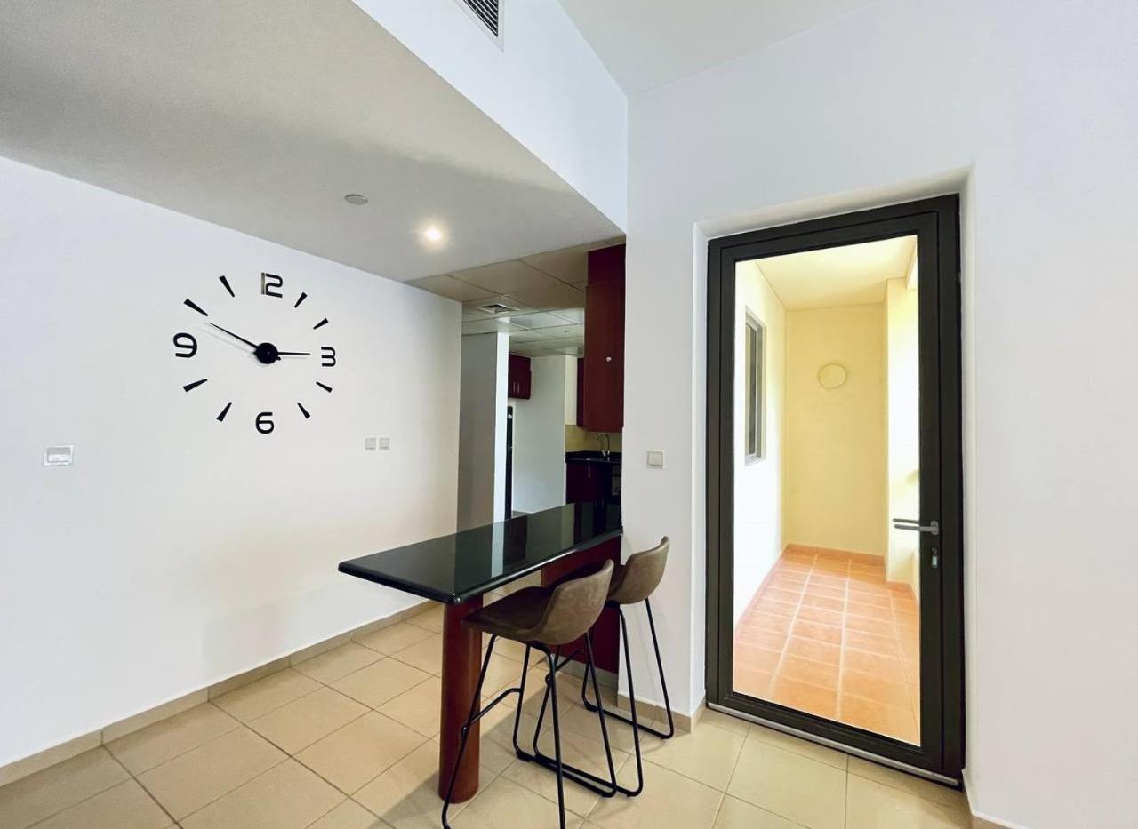 Luxury Jbr Apartments , Beach , Pool , Parking Dubaj Kültér fotó