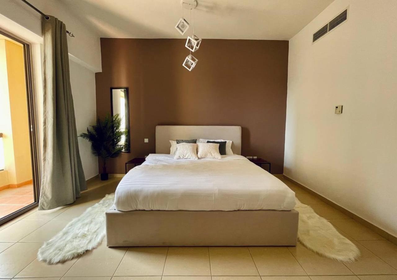 Luxury Jbr Apartments , Beach , Pool , Parking Dubaj Kültér fotó